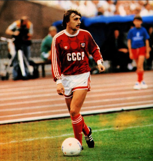 Игрок сборной СССР Фёдор Черенков.
