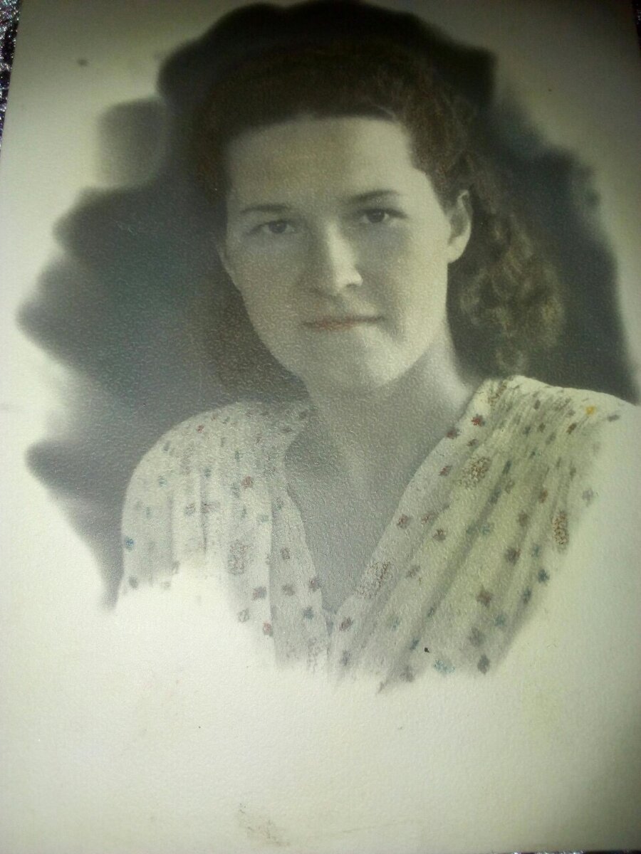 Вера Кошкина (Прохорова), 1946 г., г. Петровск, (Саратовская обл.), фото из архива О. Панютиной