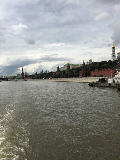 Прекрасно просматривается центр столицы. Фото автора