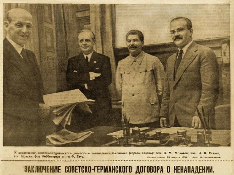  80 лет назад, 23 августа 1939 года, в Москве был подписан  советско-германский договор о ненападении, называемый пактом  Молотова-Риббентропа.