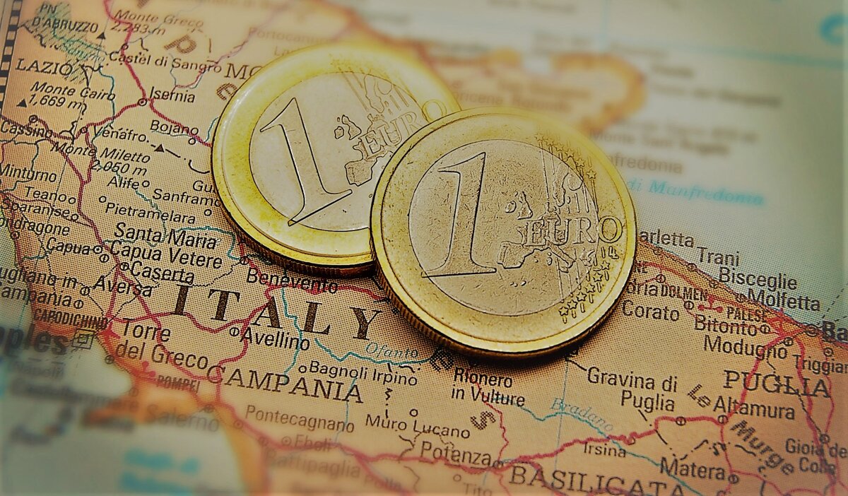 Карта, Италия.