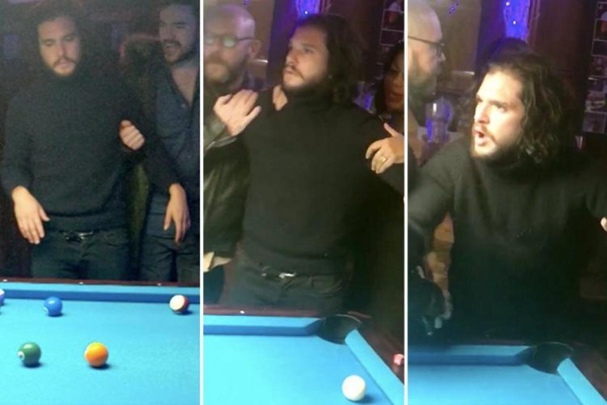 Кит Харингтон "буянит" в баре.