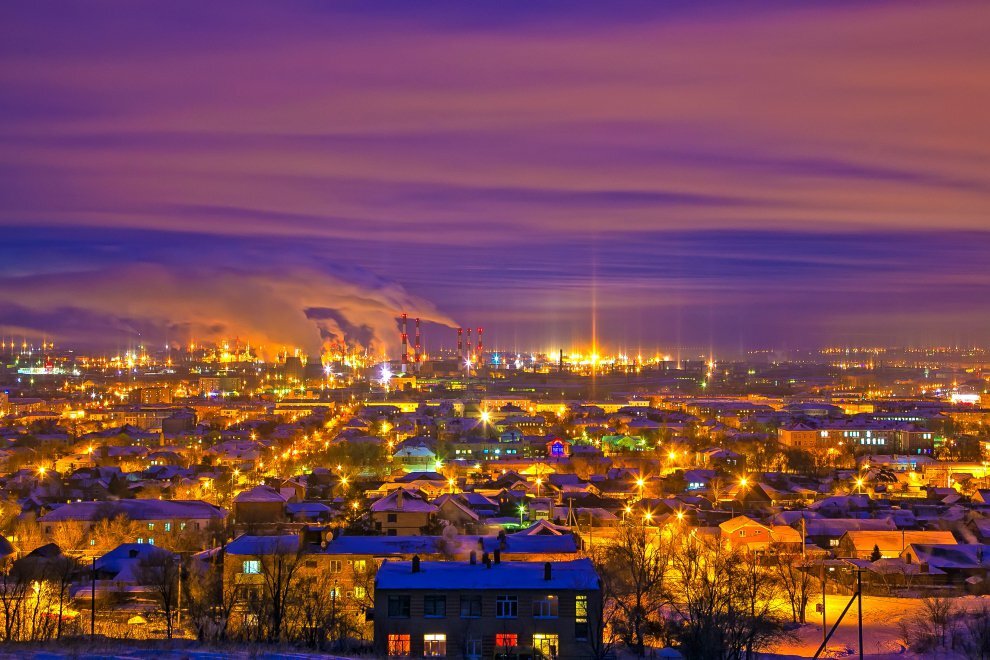 Орск, вид ночью. Взято из открытых источников.