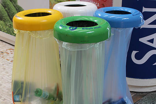 Урны на улицах итальянских городов