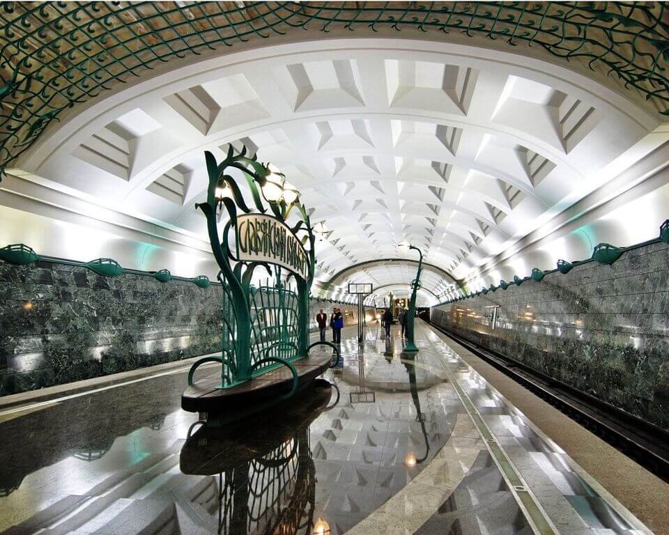 https://metro.mwmoskva.ru/arbatsko-pokrovskaya-linija/slavyanskij-bulvar/