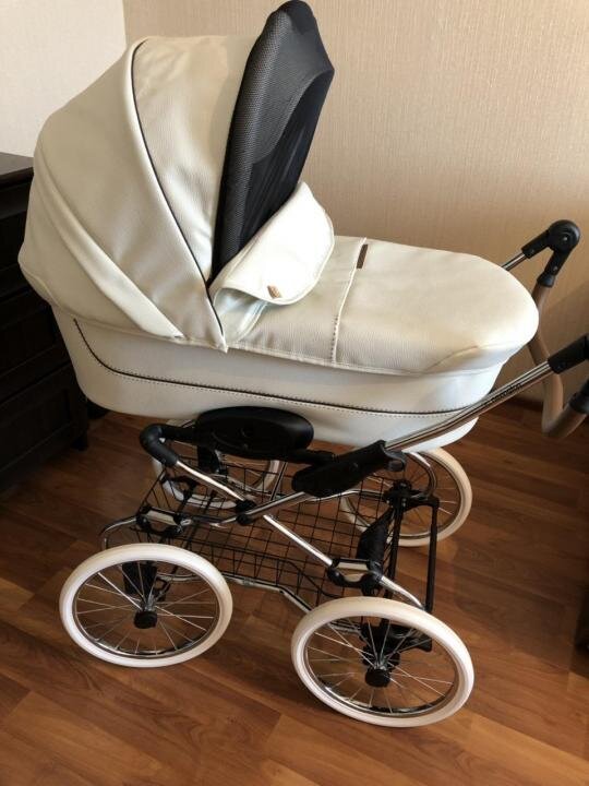 Все изображения из открытого источника Яндекс. Картинки. Коляска Navington Caravel. Видите, передние колеса немного повернуты? Это не поломка.