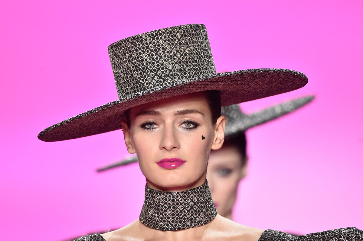 vogue.com, allure.com, insider.com, refinery29.com