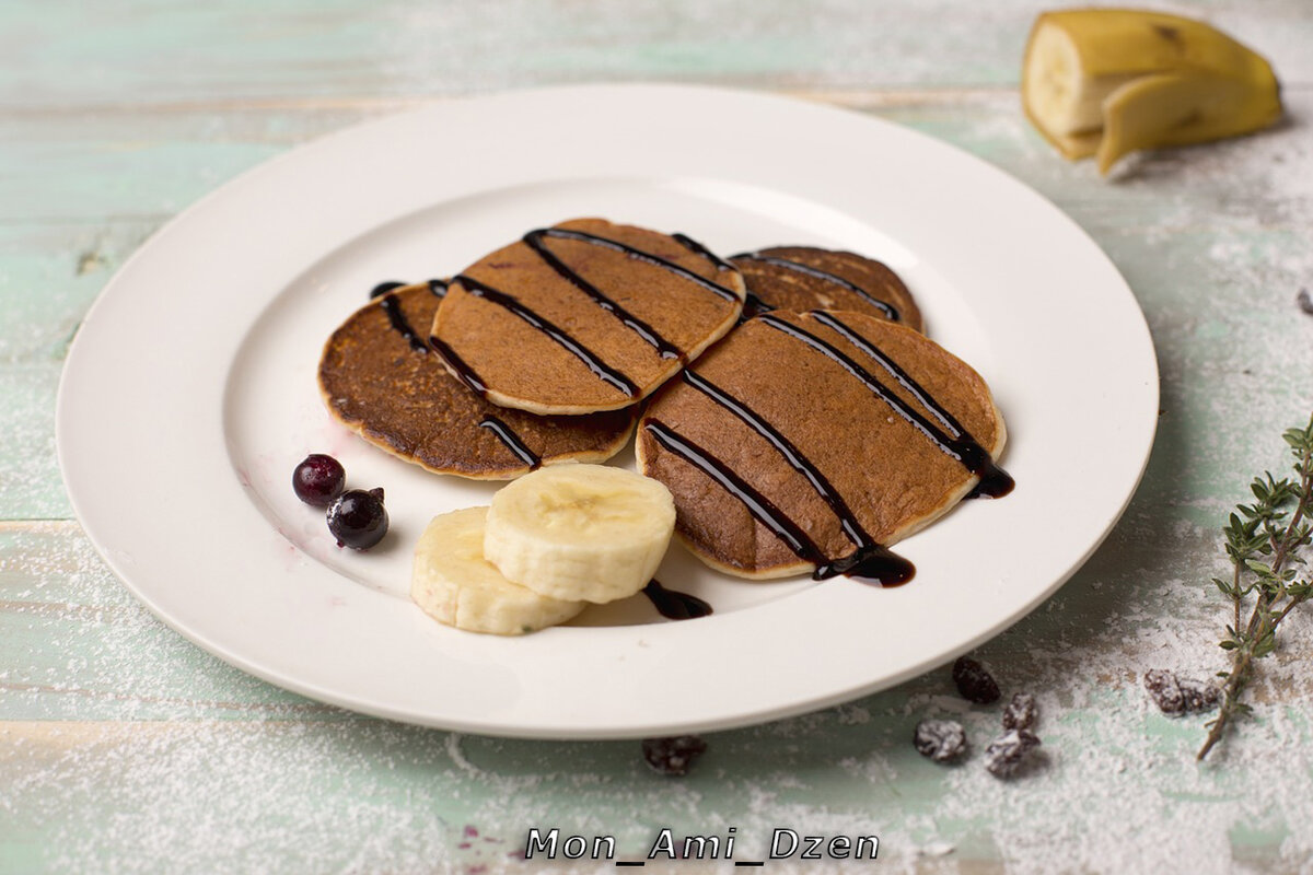 Обжариваем на а/п сковородке до золотистой корочки с обеих сторон.