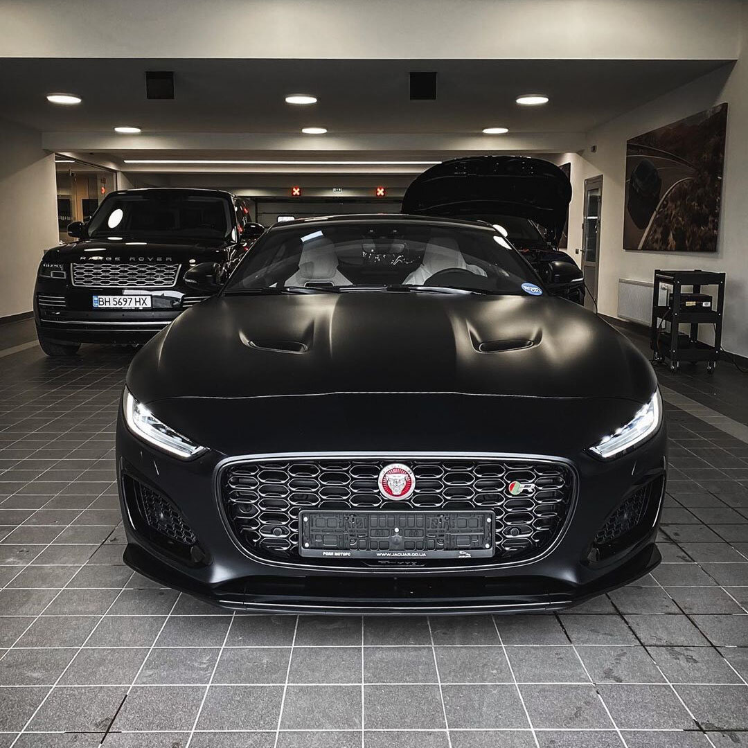 Black type. Jaguar f Type 2021. Jaguar f Type 2021 черный. Jaguar f Type 2020. Jaguar f Type 2020 Black.