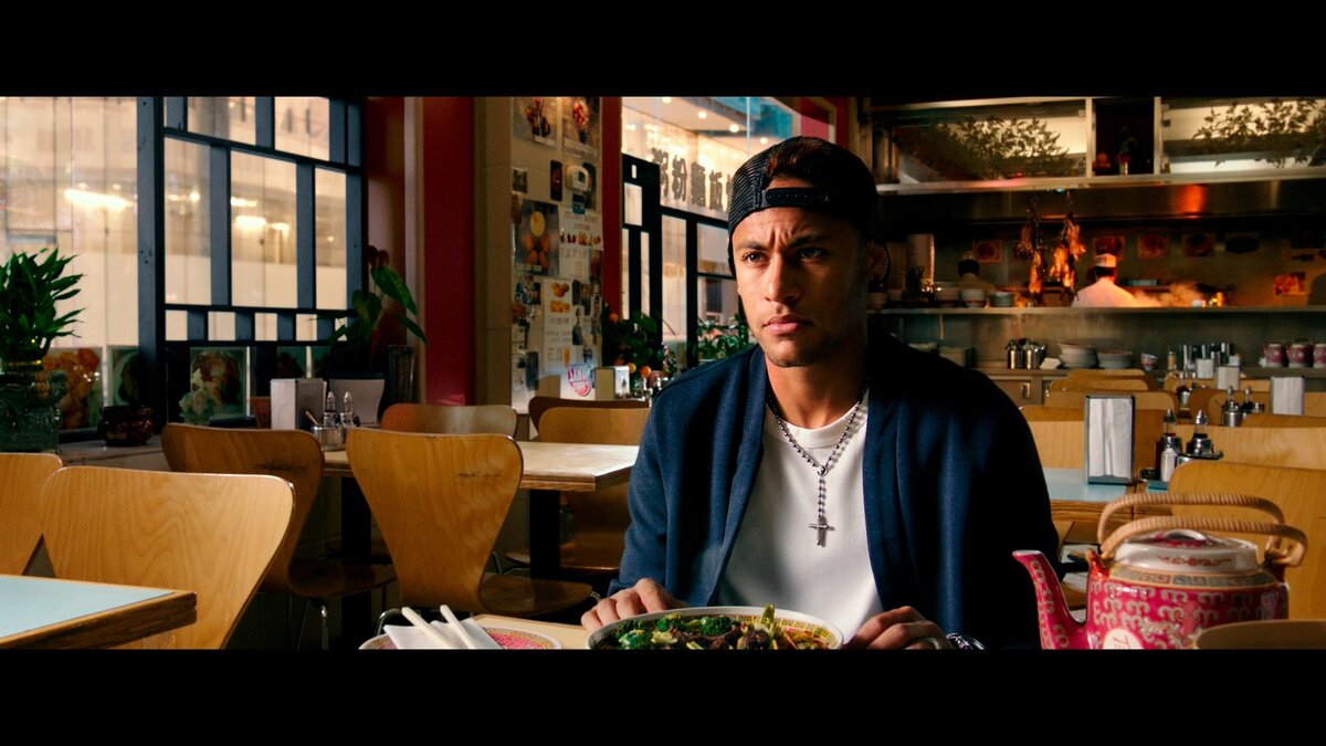 Вот это Неймар, если кто не знает.