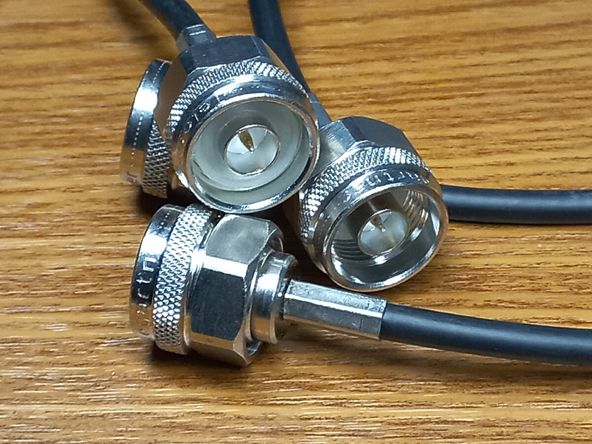 N connector