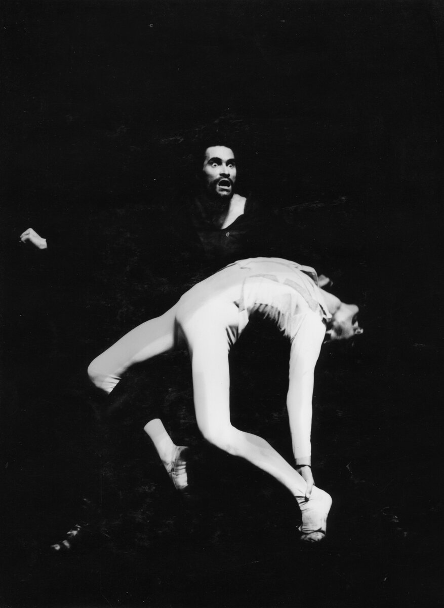 В. Михайловский (Мышкин) и Д. Марковский (Рогожин) в балете «Идиот». 1980 г.