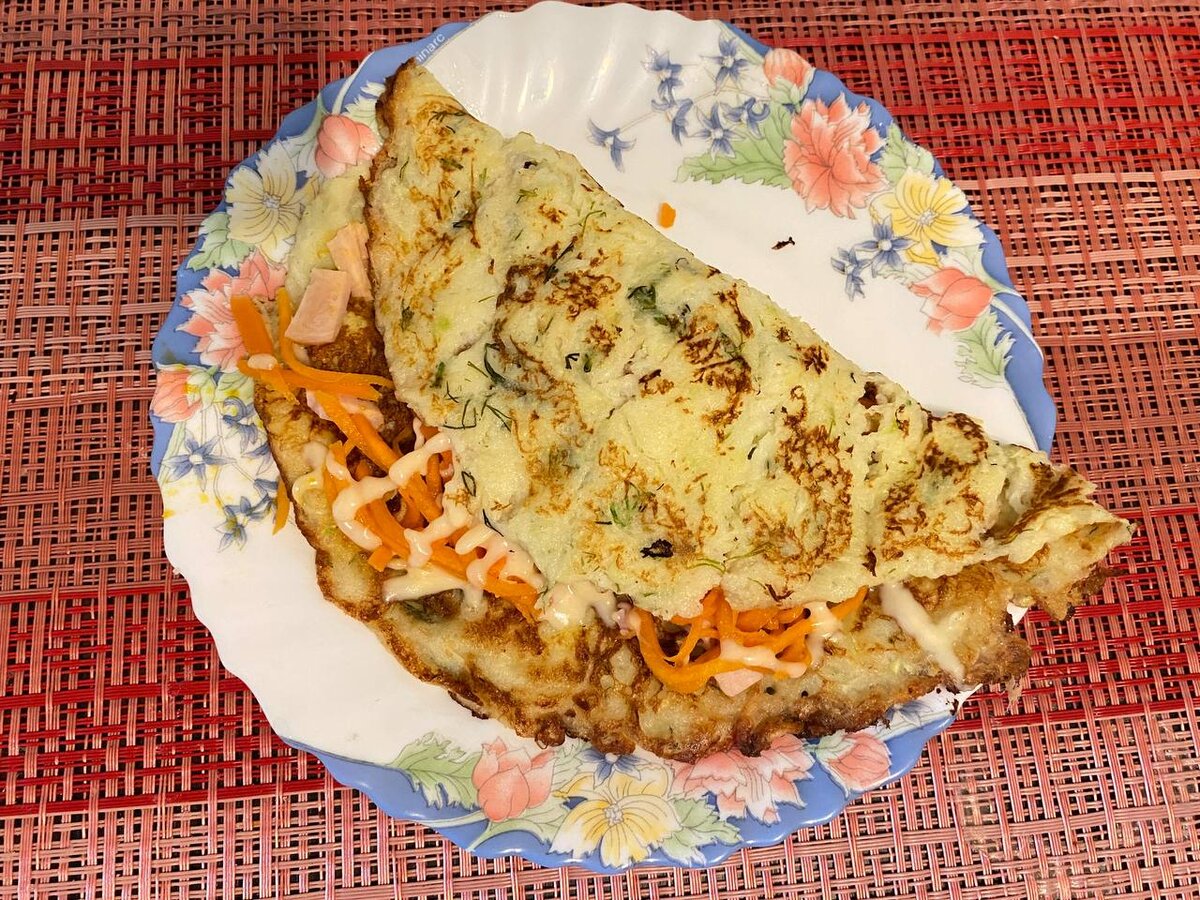 Кабачковый блин с начинкой