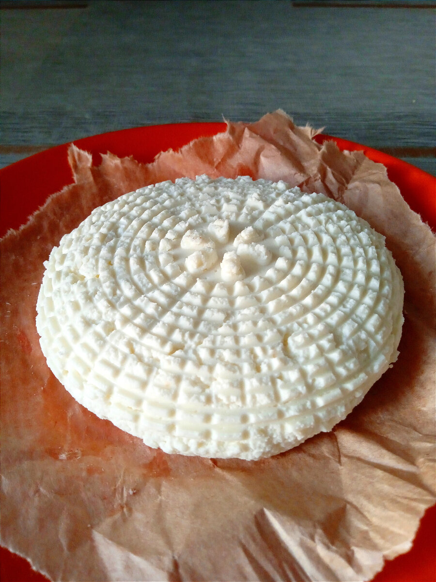 Готовый козий сыр а-ля натюрель, без специй