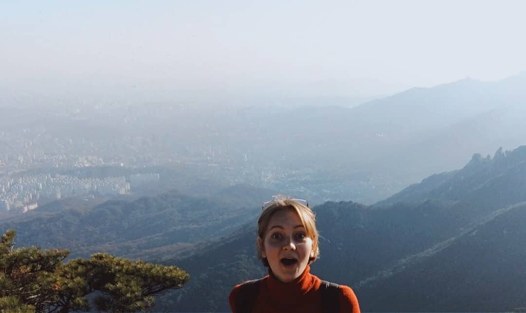 На подъеме по горе Bukhansan, Сеул