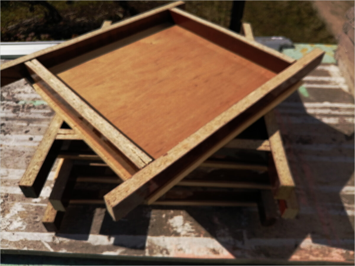 Форма для уличной плитки из обрезков.