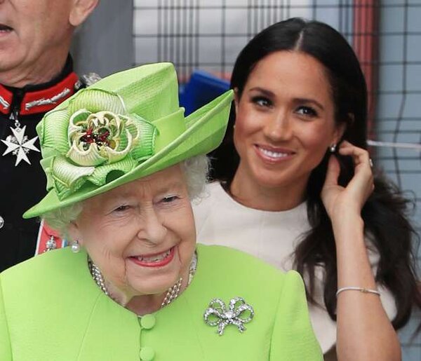 Королева зашла на чай к Меган в свой день рождения