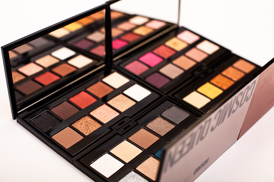 Палетка мейкап революшен. 1 палетка теней. Kiko палетка теней. Палетка. 1 палетка теней.