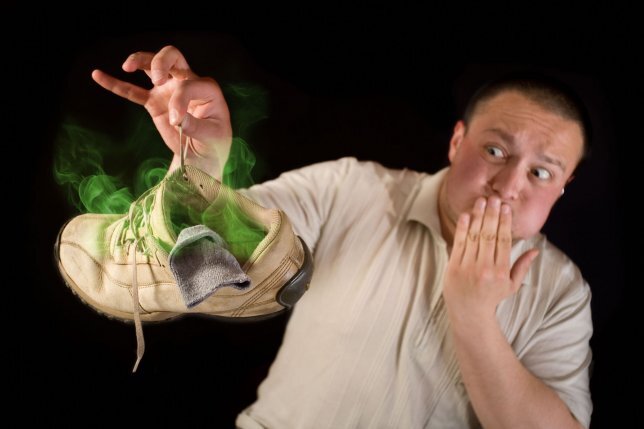 УПС! Срочно спрятать под диван!