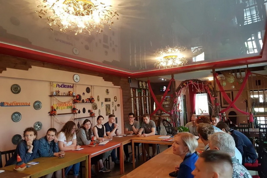 Работа группы была выстроена таким образом, чтобы определить основные проблемы города и подобрать лучшие практики для их решения. Это нужно жителям, бизнесу и власти