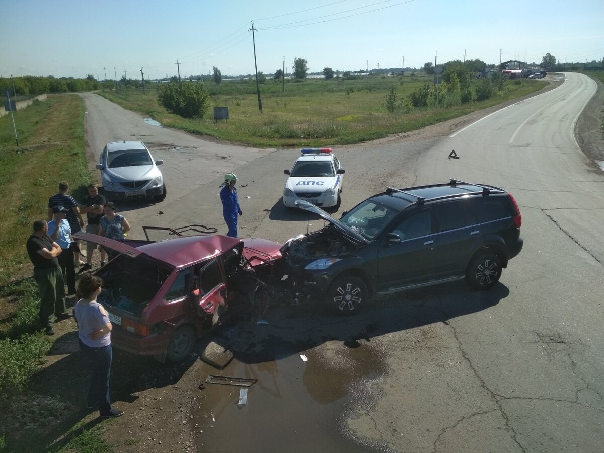 Лоб в лоб. ДТП В Волжском районе Самарской области. ДТП В Самарской области Волжский район.