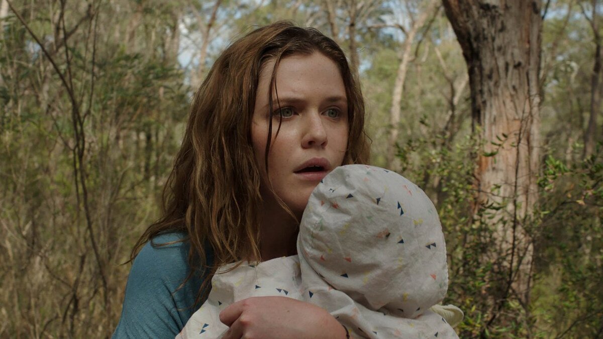 Кадр из фильма "Смертоносная земля"