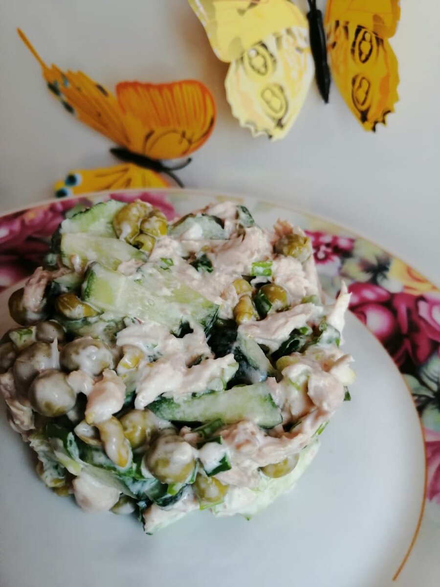 Салат "Я его слепила из того, что было"