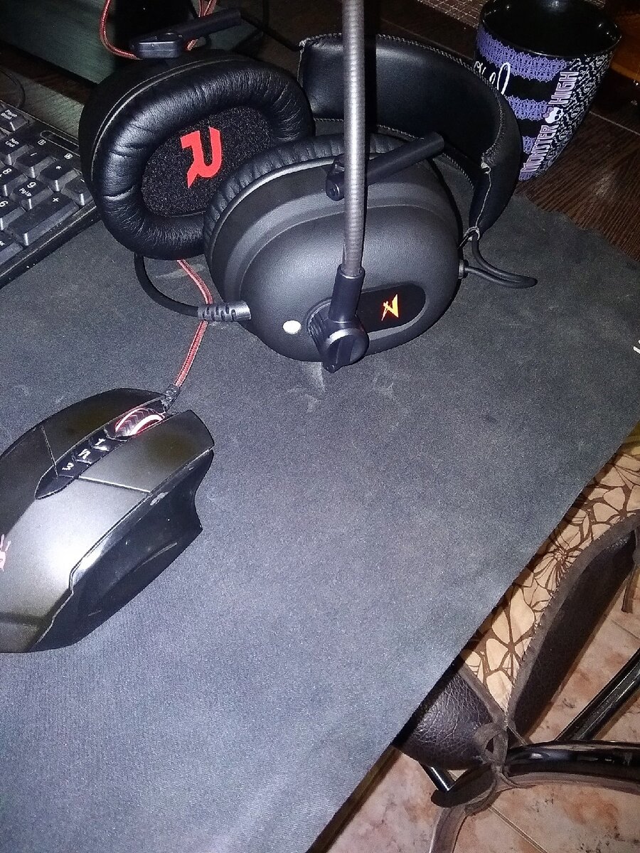 Игровые наушники от компании ZET (ДНС)