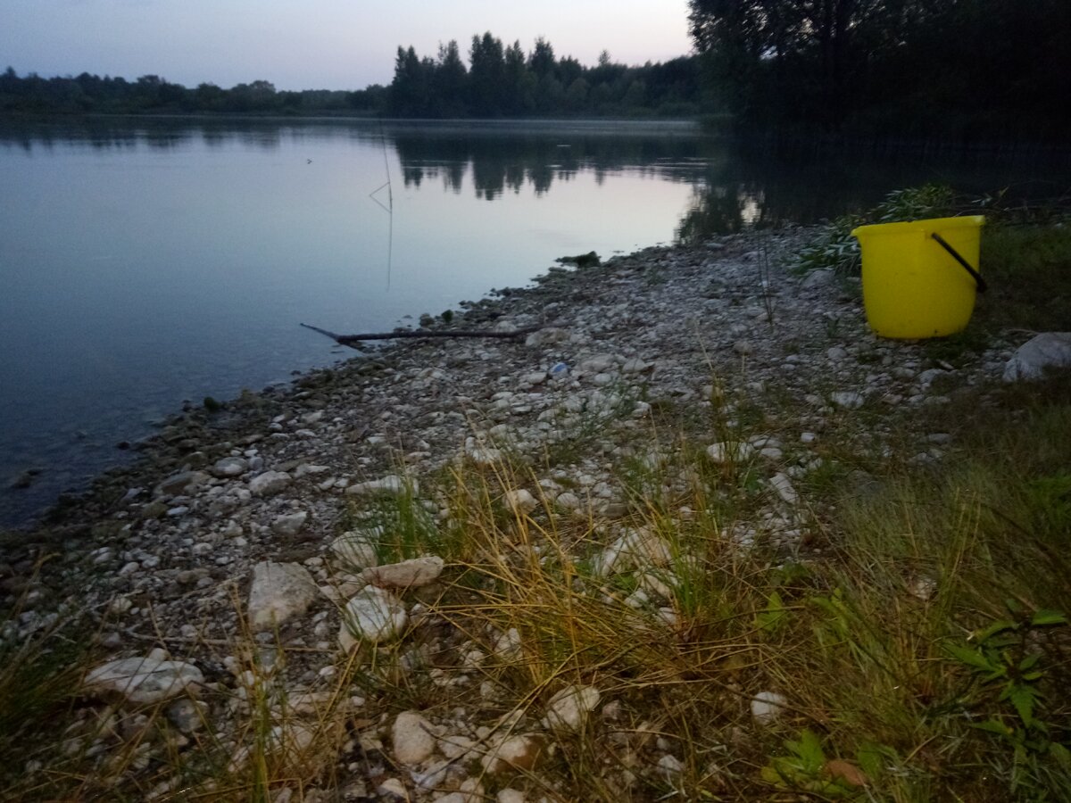 Берег озера /Авторское фото/