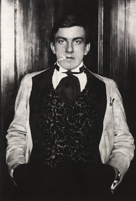 Владимир Маяковский, Казань, 1914. Из коллекции Государственного музея В. В. Маяковского