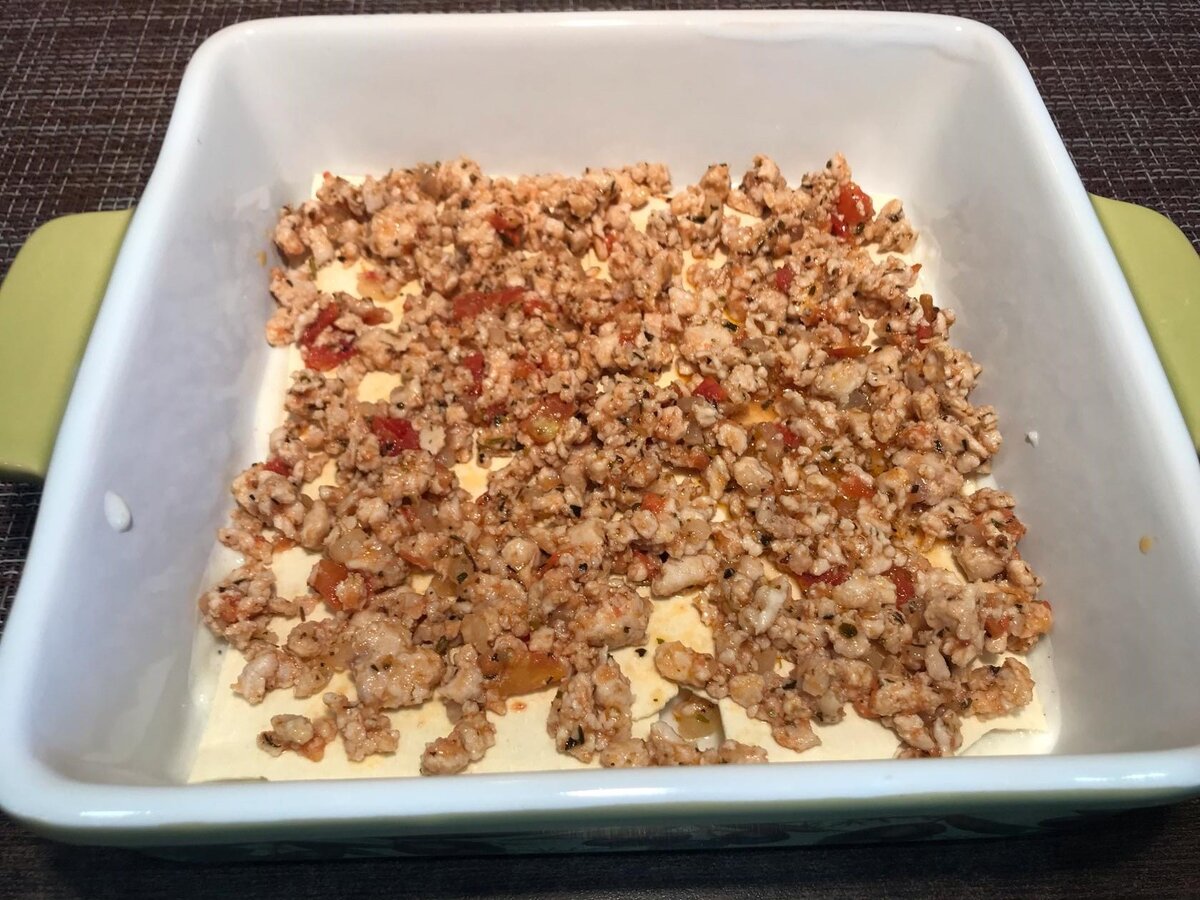 Лазанья мясная с фаршем и соусом бешамель | Готовим дома с Натальей ...