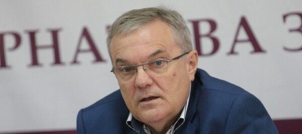 Фото: informo.bg. Глава партии АБВ, бывший министр внутренних дел Болгарии Румен Петков 
