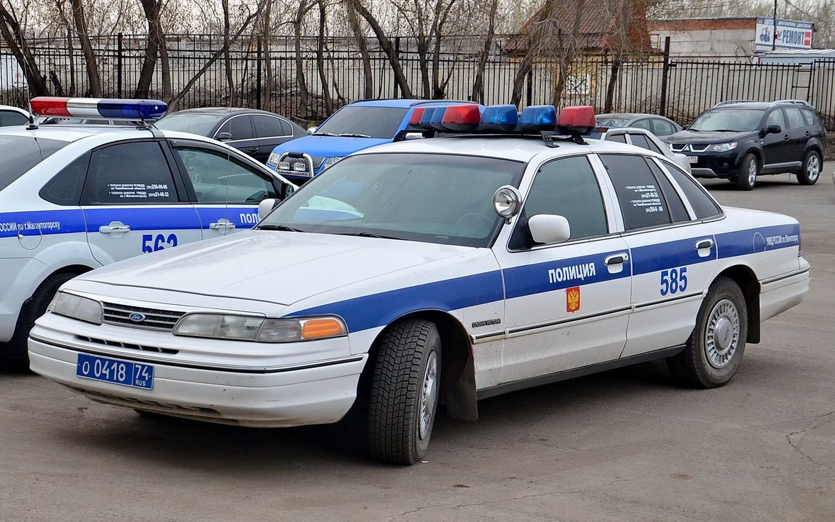 Машины гаи 2024. Ford Crown Victoria ДПС.