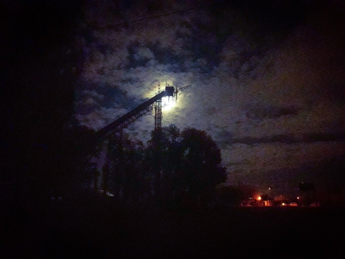 Ночной трамплин