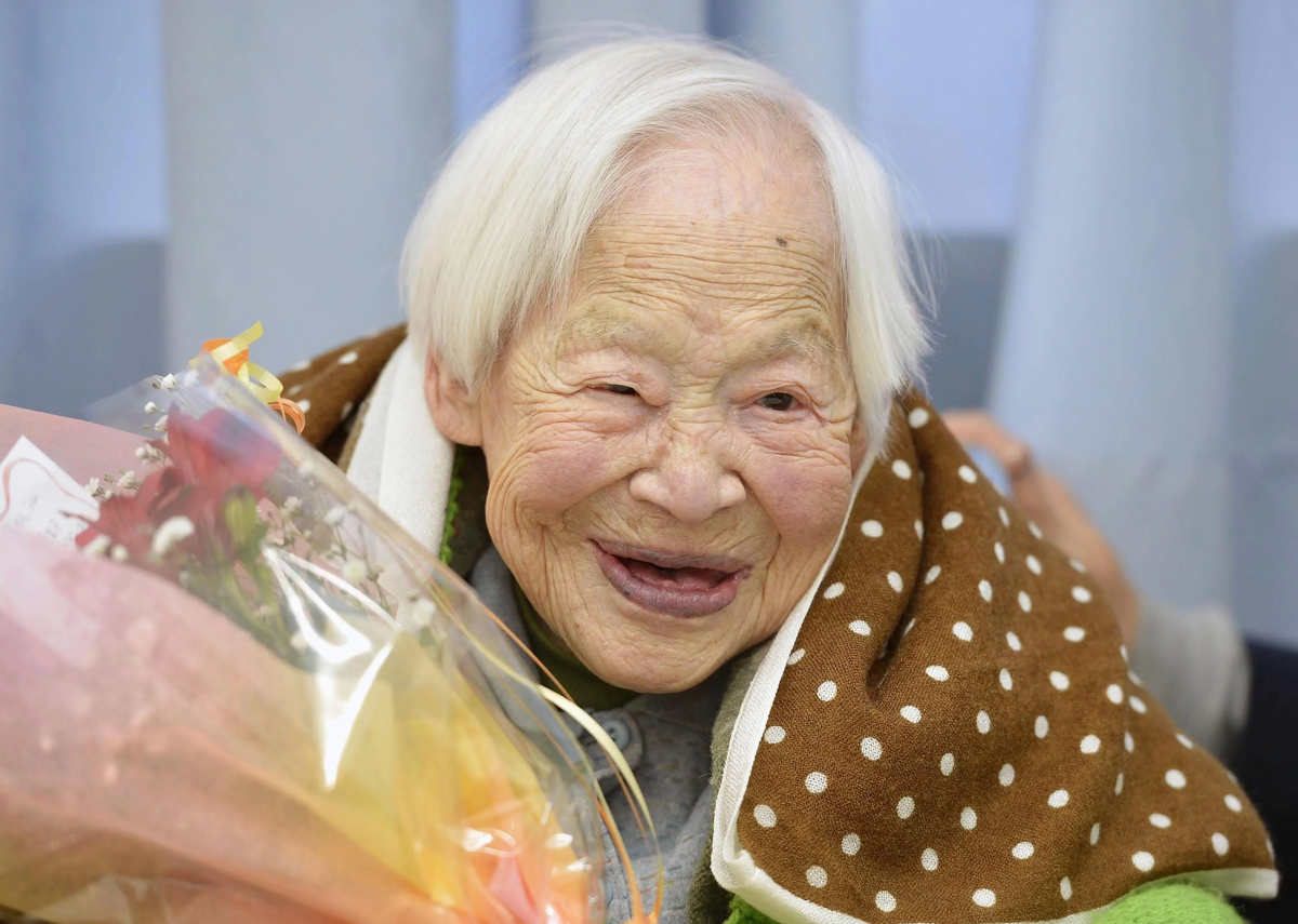 1 в мире женщина в открытом. Долгожитель Мисао Окава 117 лет.