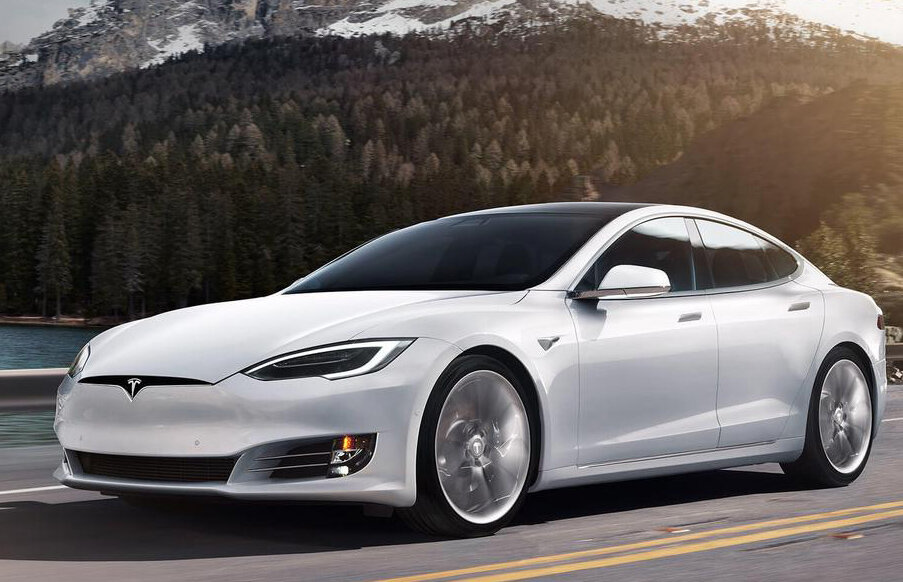 Tesla Model S побил рекорд Porsche Taycan на Нюрбургринге