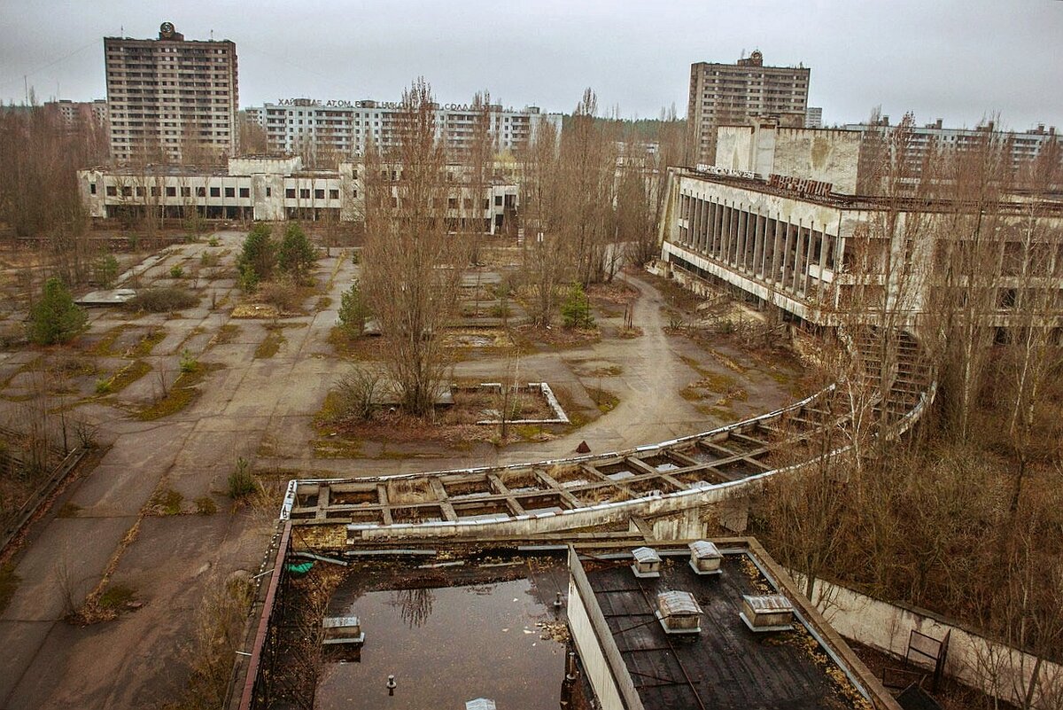 Город припять в наши дни фото