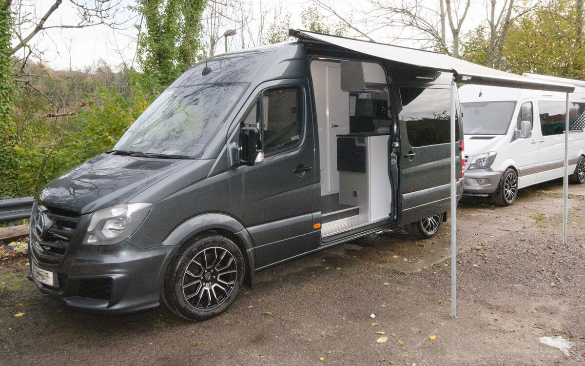 РђРІС‚РѕРґРѕРј Hymer Mercedes Benz Sprinter