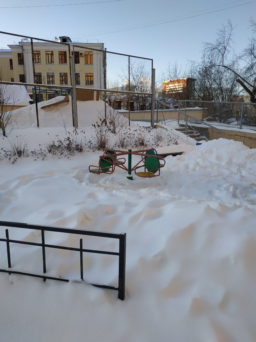 Во всех дворах Екатеринбурга