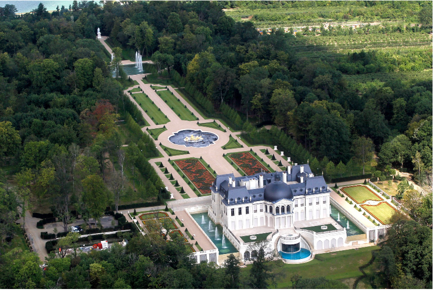 Самый дорогой замок. Дворец Барвиха Шато. Особняк Chateau Louis XIV. Дворец Версаль на Рублевке.