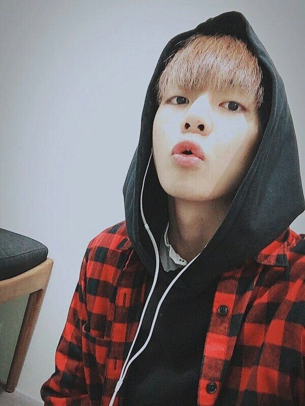 V /Taehyung