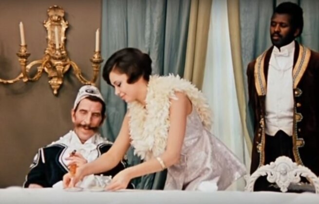 Кадр из к/ф '12 стульев'