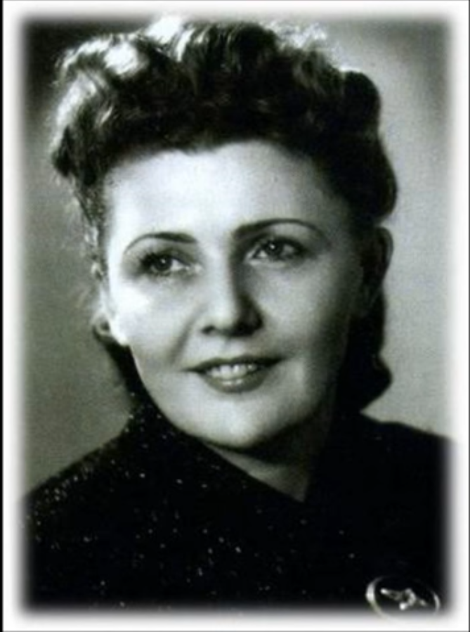 Тамара Владиславовна Петкевич (29 марта 1920 - 18 октября 2017) - писательница, театровед, актриса