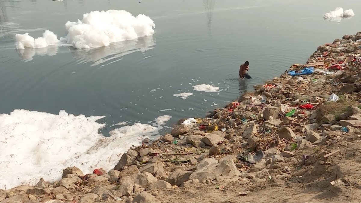 В Индии опасно пить воду