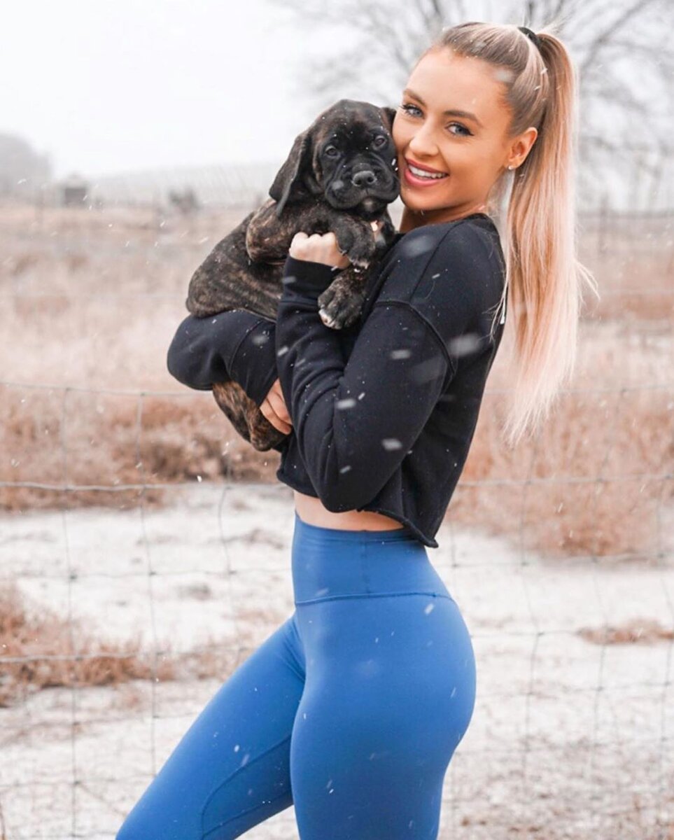 Судя по странице в Инстаграм, Мэдлин очень любит собак (источник изображения: Инстаграм Мэдлин Уилсон)