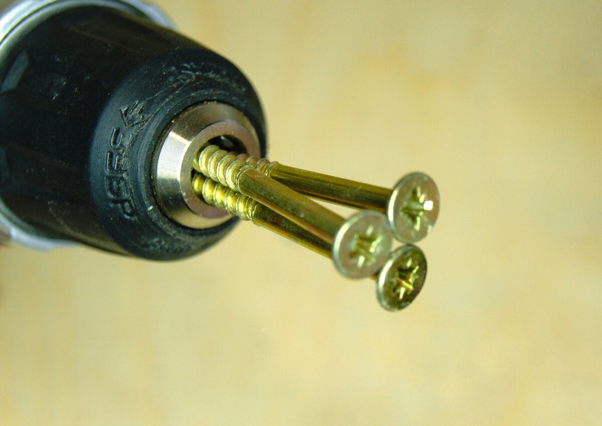 Полезные советы при работе с саморезами