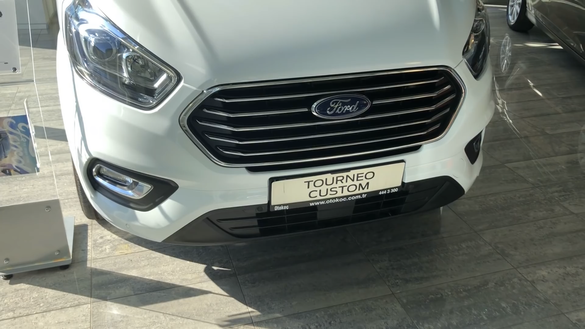 Ford Tourneo Courier 2022