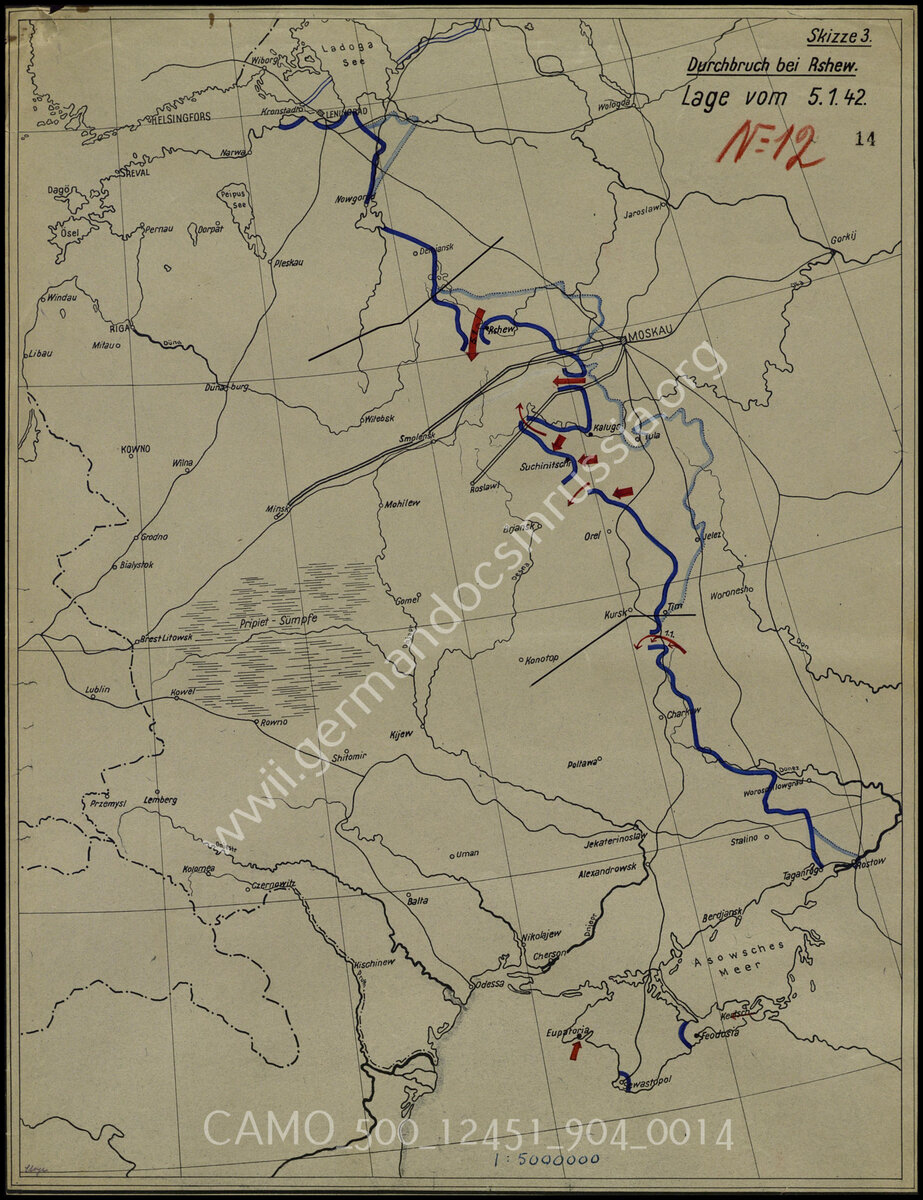 5 января 1942 года. Уже видны результаты Керченско-Феодосийской операции. Обозначен прорыв под Ржевом.
