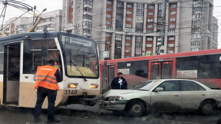 Водитель трамвая новосибирск