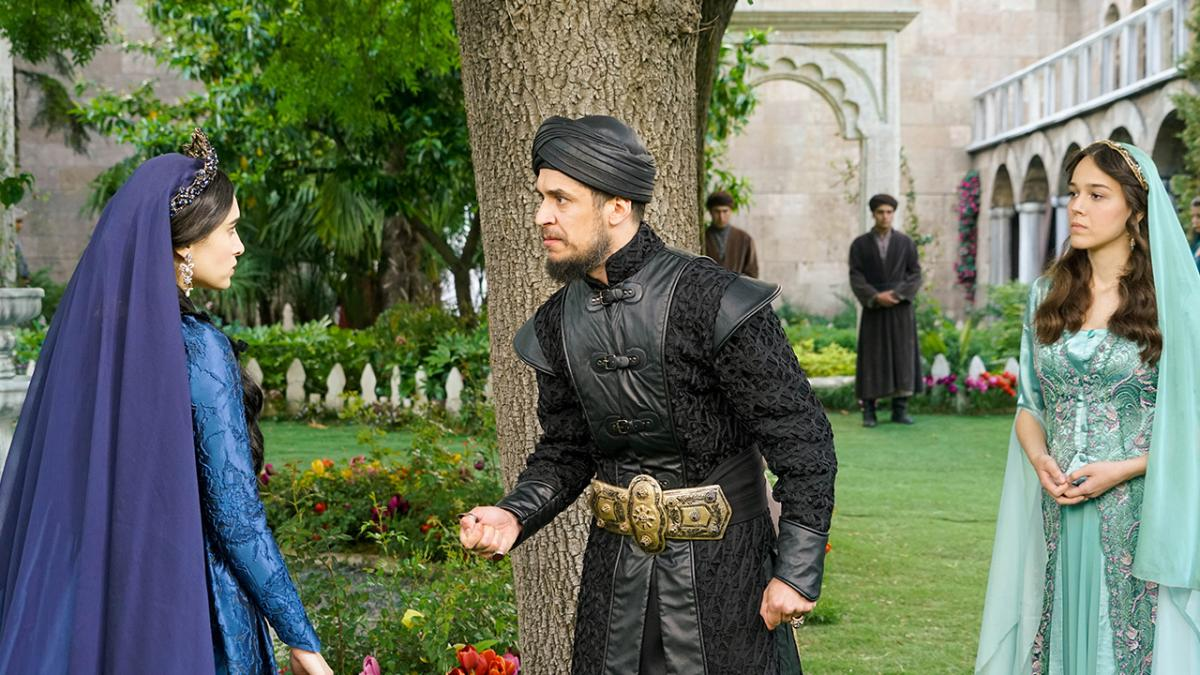 фрагмент из сериала "Империя Кесем"